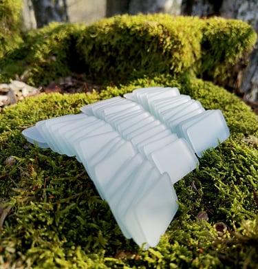 Sea glass wedding name cards, glass for engraving or painting, jewelery quality, handicrafts