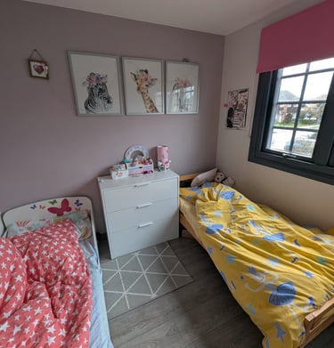 New laminate flooring with underfloor heating installed