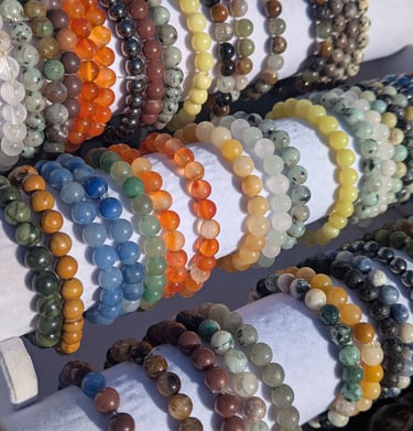 Bracelet crées avec différentes pierres