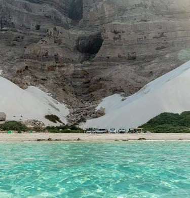 Socotra arher beach
