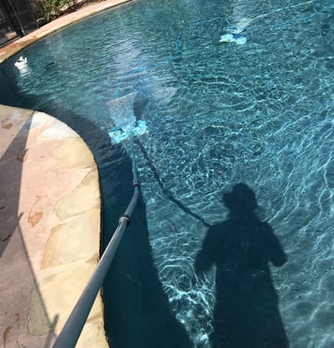 78255 San Antonio Texas swimming pool cleaning service