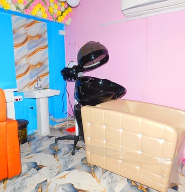 best hairstylist in civil lines Bareilly
