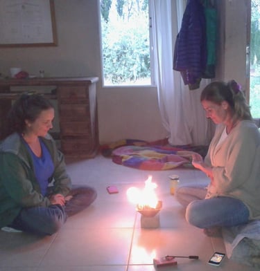 voluntarias homa practican Agnihotra en Malargüe