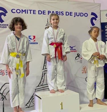 Poussins Aijaku Paris 2023