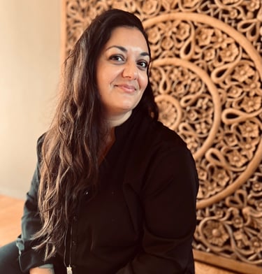 Transpersonale & Traumasensible Kunsttherapeutin | Schwangerschaftsbegleiterin | Kinderwunsch-Coach