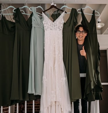 Quillan Scheer of Q Videography in Knoxville posing during a wedding video