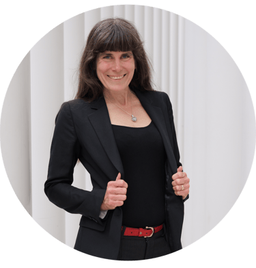 Simone Busch, Gründerin und Expertin für Marketing und Coaching bei Podcast King.