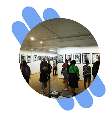 photo of the photo exhibition at the MIR