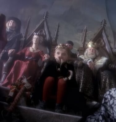 A Story Short - King's Court