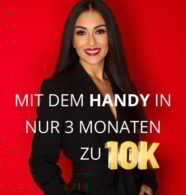 Cover von einem Freebie: Mit dem Handy in nur 3 Monaten zu 10K auf dem eine Business Frau abgebildet ist