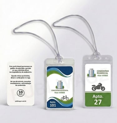 Crachás e tags numeradas para identificação de Bicicletas ou Motos