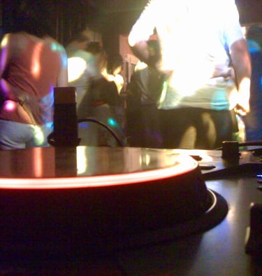 Platine DJ PIONEER en soirée privée
