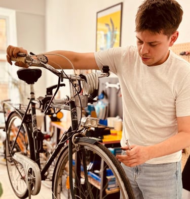 RADiologie Altenburg: Fahrrad-Reparatur
