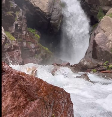 Lashkari Waterfall Tashkent Uzbekistan