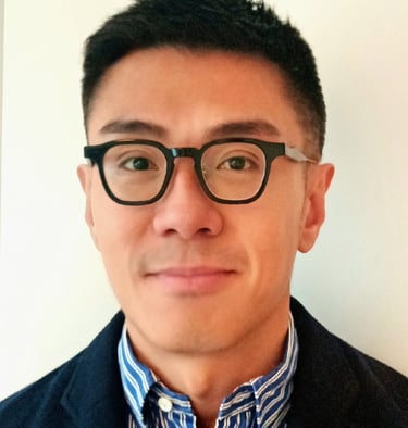 Portrait of Dr Hoyin Chan, trauma therapist in the UK