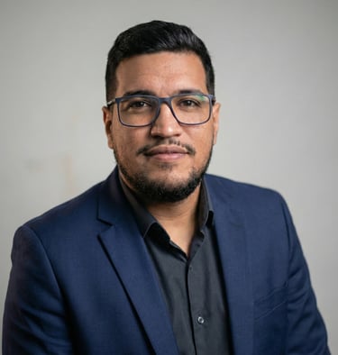 Retrato profissional de Pedro Brandão, Sócio e Diretor Financeiro da Consultoria Brandão.
