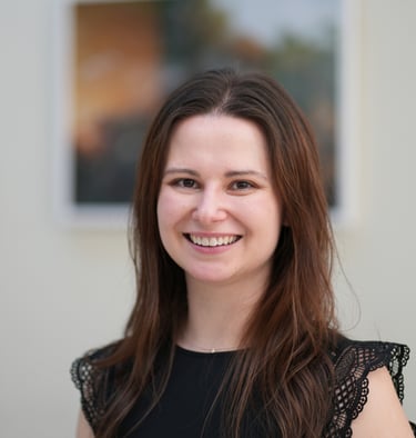 Dr Julia Pasztorova Intensive Care Fellow 