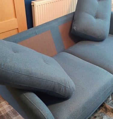 Service nettoyage canape gris en tissu à domicile Toulouse