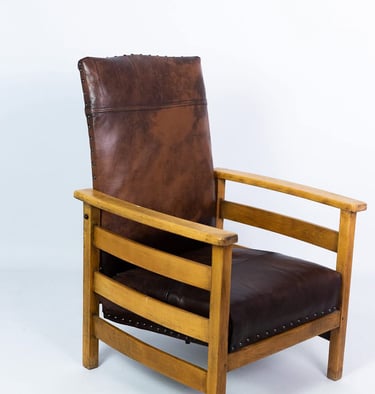 Mid-century wooden armchair with leather seat and backrest – vintage chair