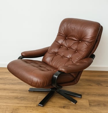 Retro brown leather recliner chair with cushioned design