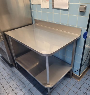 table de travail inox sur mesure