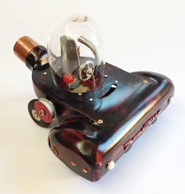 Found object car sculpture named Road King by artist Tal Avitzur, image 1.