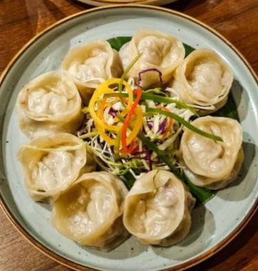 momos
