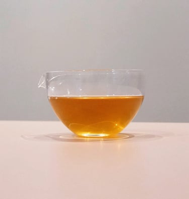 white tea infusion in a glass pitcher