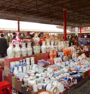 panjiayuan antique market, beijing