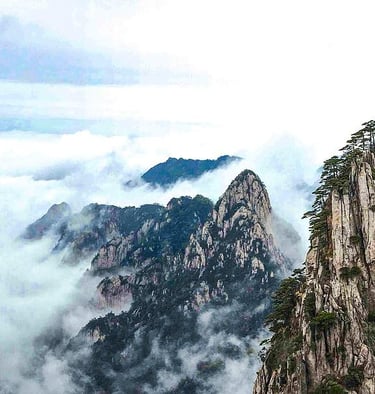 yellow mountain china trekking
