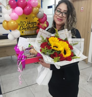 Floristería en Quito  Envío de flores Quito  Flores para cumpleaños Quito  Flores para ocasiones esp