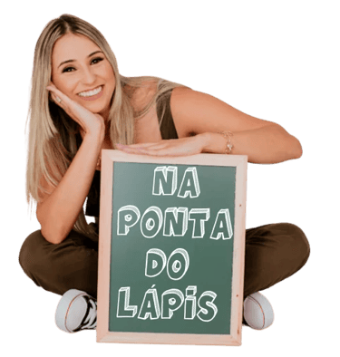 imagem mostra uma jovem menina segurando um quadro escrito o tema na ponta do lápis.