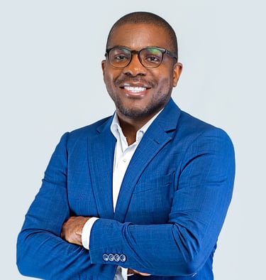 Edgar Morcys Formador e consultor de Marketing