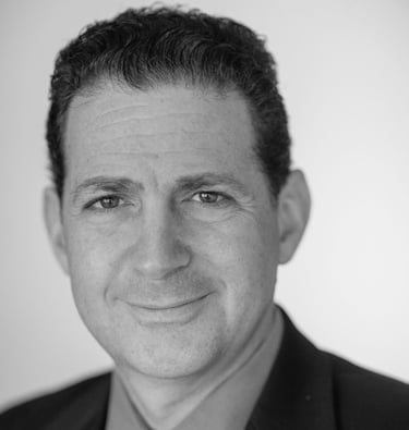 Photo Dr. Eyal Zimelhman