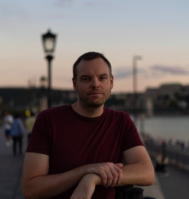 Farkas Marci, THE LANGUAGE COACH