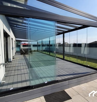 eltolható üvegrendszer terasz befedés