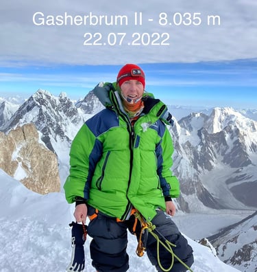 Elisabeth Gschösser on summit of Gasherbrum 2