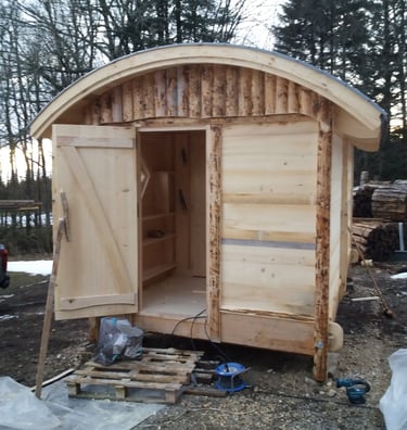 montage-sauna-exterieur-bois