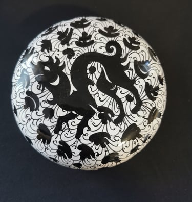 cacf faenza italy ceramic black and white lion dragon gryphon cat jar
