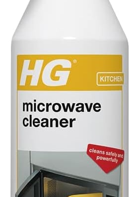 a microwave oven with a microwave oven and microwave