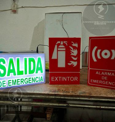 Caja de Luz para Señalética en SLP