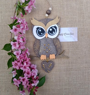 Chouette murale artisanale peinte à la main