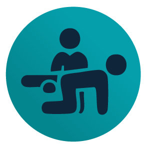 Symbol für einen Physiotherapeuten, der einem Patienten bei Beinstreckübungen und Rehabilitationsübu