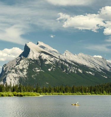 Rundle mountain