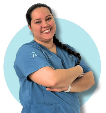 Retrato profesional de la Dra. Melania Zulay Torres Sanfiel, odontóloga en Clínica Bocarriba