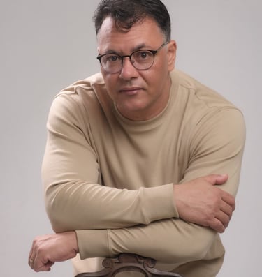 Flávio Sousa · Psicólogo · Fenomenólogo-Existencialista