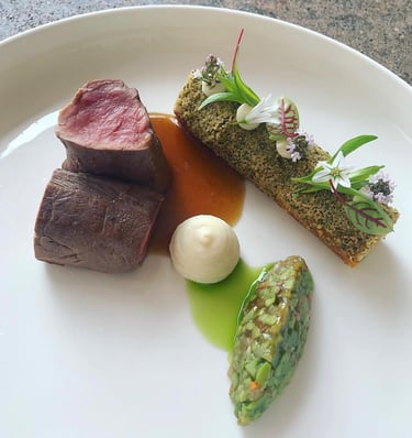 plat gastronomique filet de cochon nustrale Ajaccio