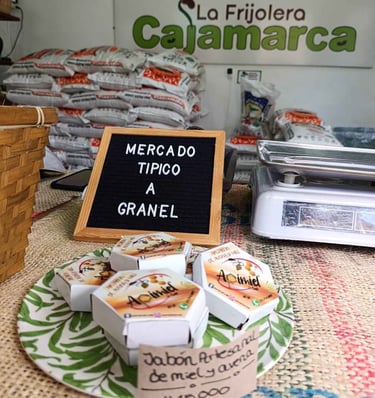 mercado-tipico-granel-jabones-miel-la-frijolera-cajamarca