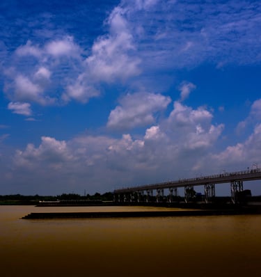 Picture of a barrage. 