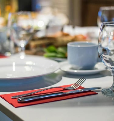 Safe Food and Drink for Travel